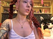 fledgling sofi mora pounding on live.