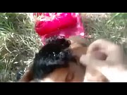 dando leite na boca da morena.
