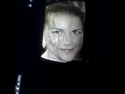 jizm busted face010
