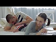 shagging supah-sexy teenie dunya trio 81