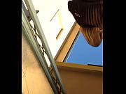 sotto la gonna alla stazione