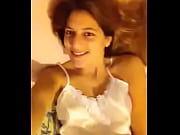 tetona gh 15 se masturba