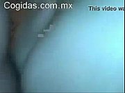 cogiendo y jugando