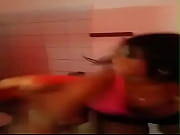 patriacute_cia vivian oliver do motel brilhante batendo em.