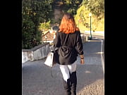 omg olha o bumbum da mia.