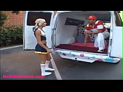 gullibleteenscom icecreampie van light-haired ponytailed cheepleader