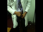 mi therapist se pajea frente a.