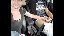 roadhead in public till he cums in traffic Thumbnail