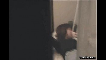 ひとり暮らしの女の子がオナニーしてるのをカーテン隙間から覗き見