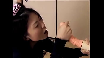 【ヘンリー塚本】怒った中年女！コタツの足でオナニー！大越はるか