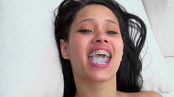 (Wet) Lia Ponce, 20 loads, Cum in Mouth, Yenifer Chacó_n, Bukkake, 5on1, BBC, Pee drink, DP, Swallow