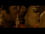 hot scene of kangana ranaut and john abraham.