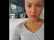 Who is she???? Who is she???? Thumbnail