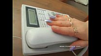 Fat mom , horny sis , lucky son's Thumb