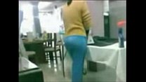 Follando a la sirvienta mientras plancha xxx