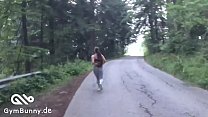 Do hod mi the Hamme nibbled while jogging in the woof