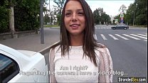 Teen Foxy Di shows a stranger her pussy for a ride home's thumb