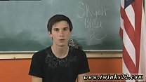 Flaccid uncircumcised penis porn videos and gay...'s Thumb