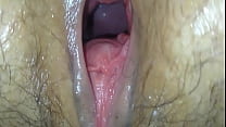 Se pedorrea bien rico por la panocha esta rica hembra y le dejo un gran boquete en la panocha