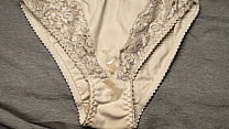 I came on my best friend's used lace panties