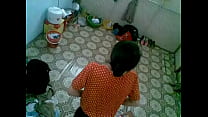 Quay lén em sinh viên thay đồ Thumbnail