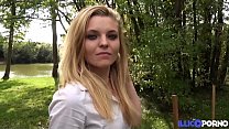 Sindy 20 ans se fait enculer à la chaîne Thumbnail