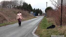 Fat amateur flasher Emmas...