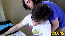 Estudantes novinhos transando com muito tesão Estudantes novinhos transando com muito tesão