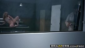 Brazzers - Doctor Adventures - Shes...