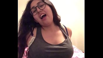 Chubby Latina Masterbates - Chubby Latina masturbating in a outfit - XVIDEOS.COM