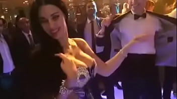 Sofinar Safinaz Hot belly dancer huge tits