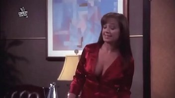 Leah Remini - Boobs &amp_ Ass HD (King of Queens montage)