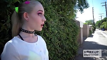 blonde babe emma starletto goes on second rough online date throat fuck