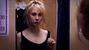 Juno Temple Doggie em k. Joe 2011