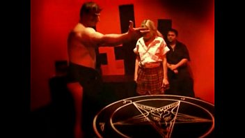 Clube do Sábado das Bruxas de Satanás