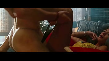 Blake Lively in Savages (2012) - XVIDEOS.COM