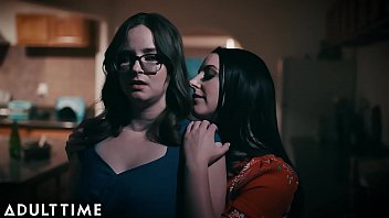 true lesbian suburban wife jay taylor can t take eyes off angela white true lesbian