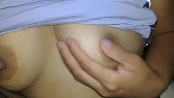 Las tetas de mi esposa