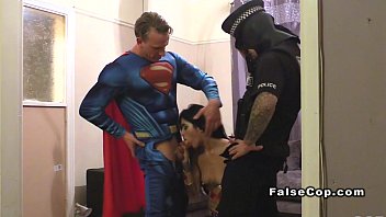 352px x 198px - Superman classic - XVIDEOS.COM