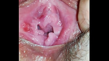 My girlfriend's rich vagina