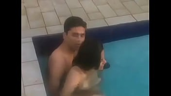 Pity, Casal fazendo sexo na piscina theme Remarkable, Casal fazendo sexo na piscina