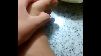 Novinha sendo enrabada