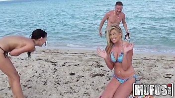 Mofos - Two perfect beach babes have some fun