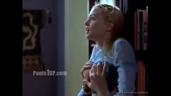 Heather Graham - k. Me Softly (sex against wall)