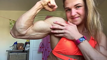 biceps videos - XVIDEOS.COM