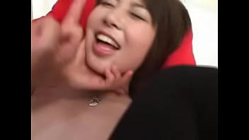 『秋川ルイ』下着のモニターチェックと称して素人ギャルをナンパ！手マンと電マで潮吹きwww