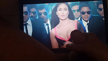 Masturbation on Kareena Kapoor cumshot cum tribute fap shag on boobs