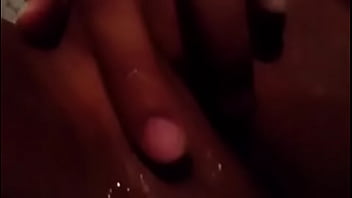 Pussy squirting black babe