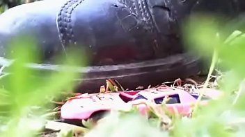 I destroy a toy car in the garden: think if you were here in the feeling of being crushed by my power!