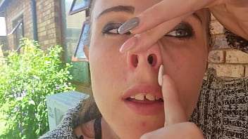 Babe Brunette Amateur Homemade Closeup Nasty Dirty Fetish Nose Snot Boogers...